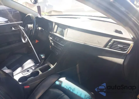 2018 Kia Optima Sx Turbo z USA, uszkodzony, nr VIN 5XXGW4L29JG227060